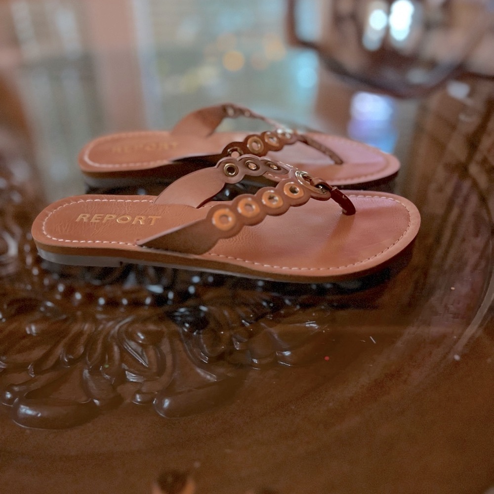 REPORT Sandals size 6
